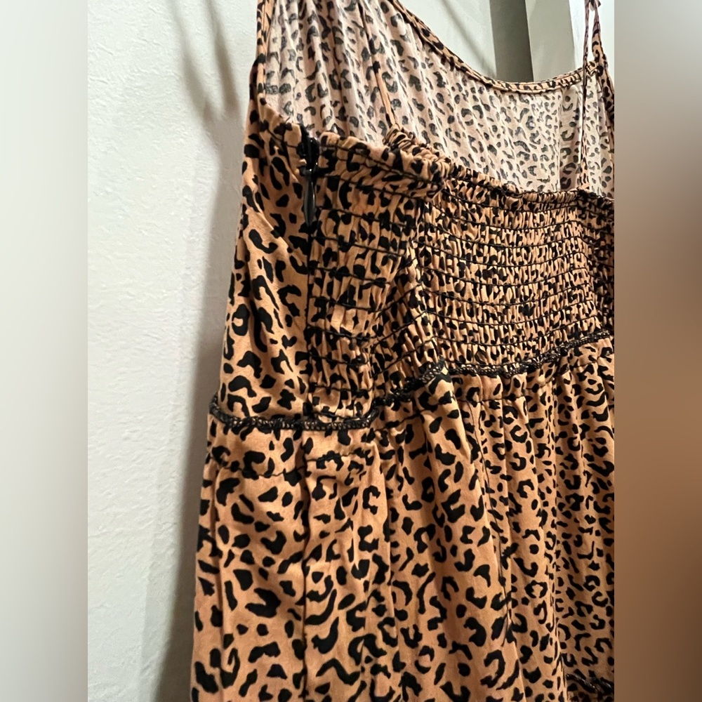 Leopard Print Tiered Dress - Picture 8 of 9